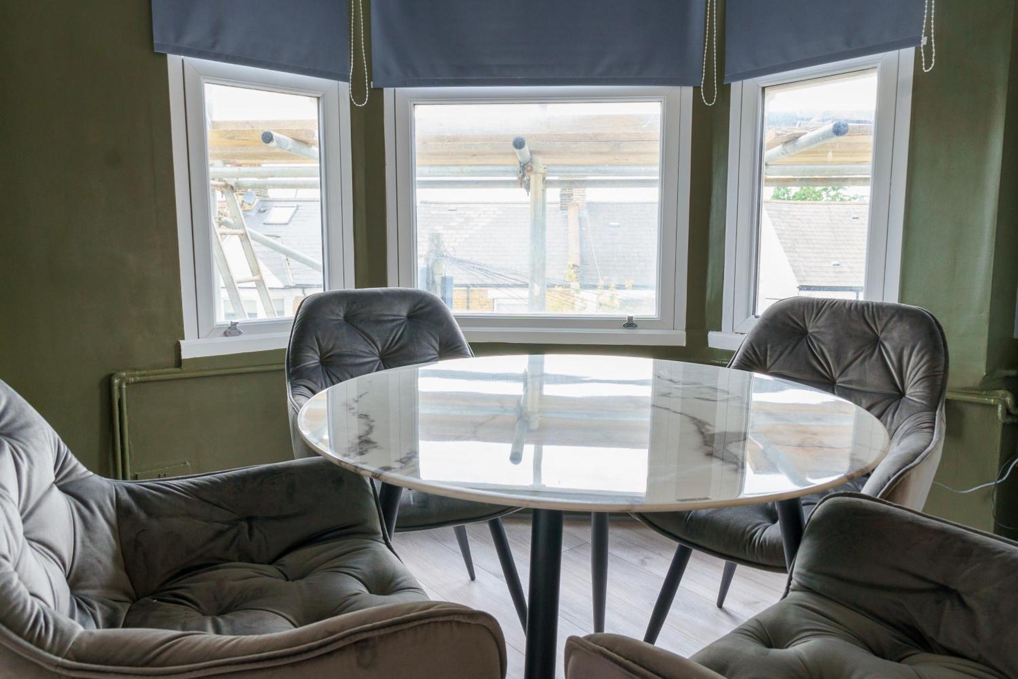 5C- Stylish Urban Retreat - Spacious 2 Bed Flat London Exteriör bild