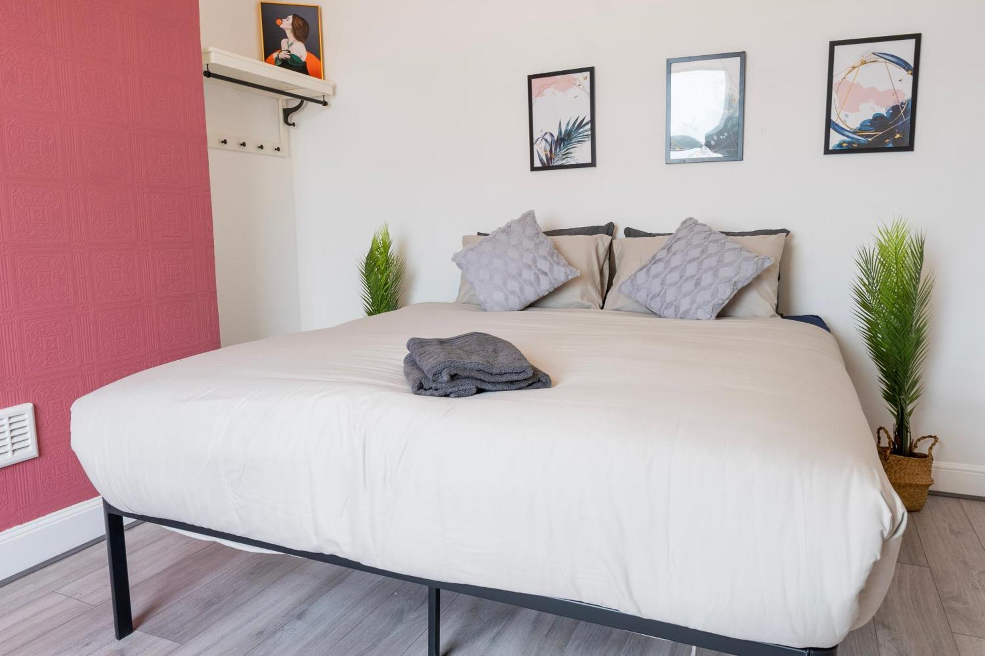 5C- Stylish Urban Retreat - Spacious 2 Bed Flat London Exteriör bild
