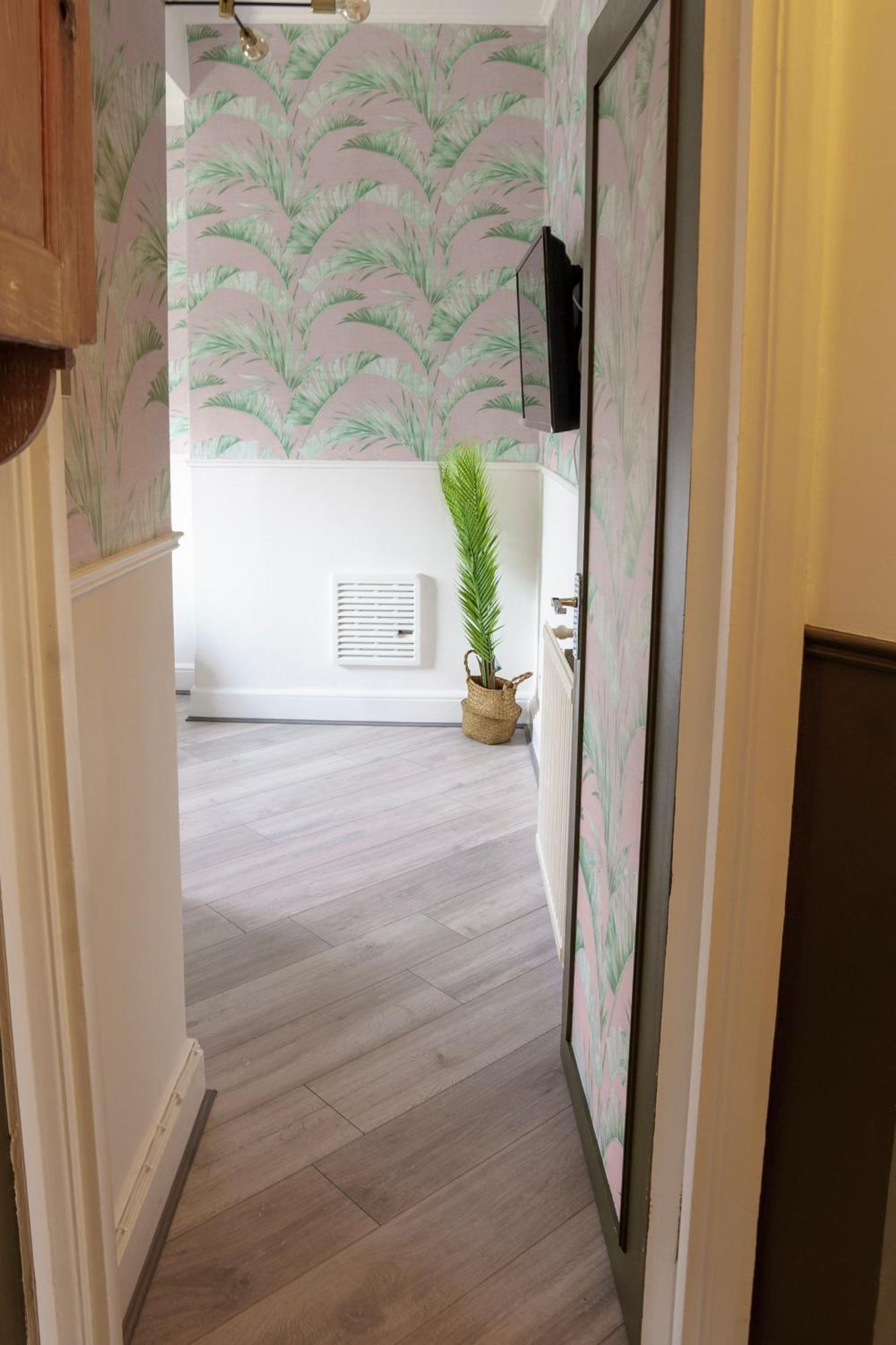 5C- Stylish Urban Retreat - Spacious 2 Bed Flat London Exteriör bild